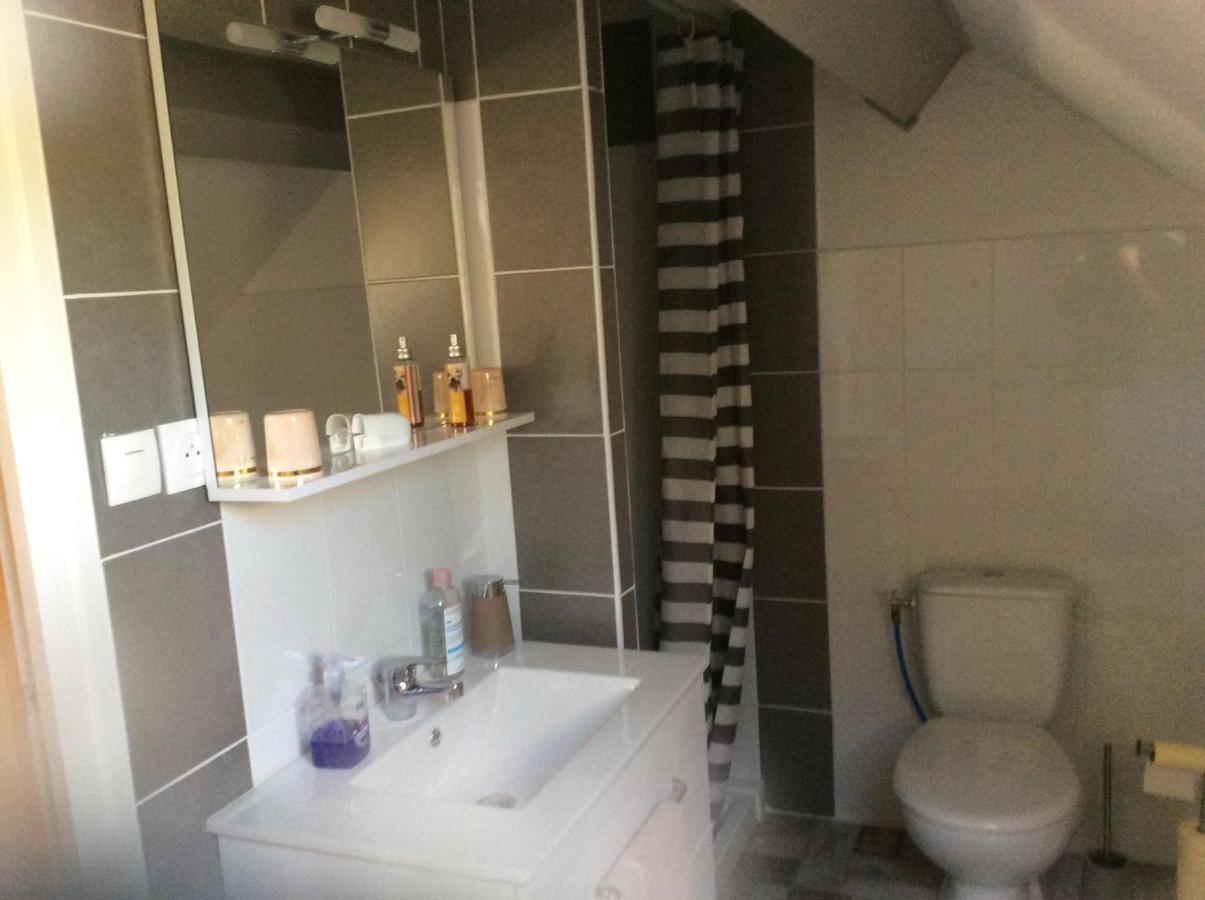 Gites Et Chambres D'Hotes Les Roses The Hauterives Luaran gambar